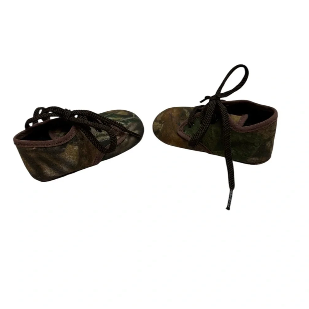 NWOT Camouflage Baby Walker Shoes